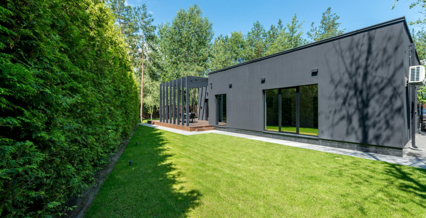 Experience the Art of Home Transformation with DRS Renovation!